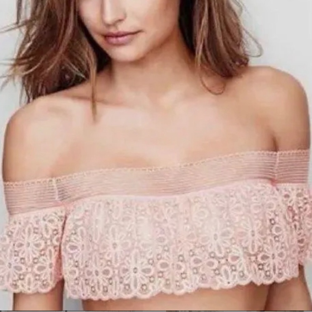 VICTORIA’S SECRET Lace Off-the-Shoulder Bralette Bra Top